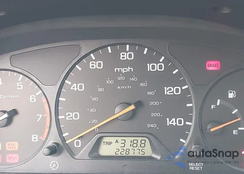 2000 Honda Accord 2.3 Ex from USA, damaged, VIN 1HGCG3174YA025559